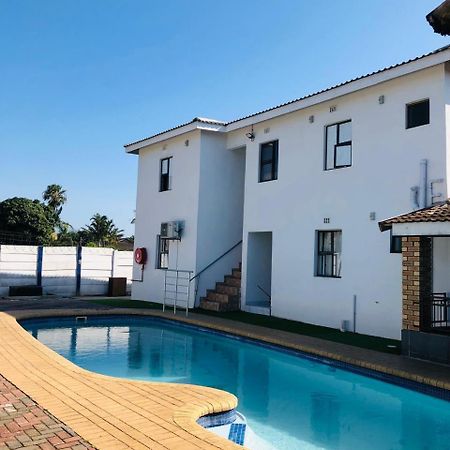 Jnc Lodge Richards Bay Exterior foto