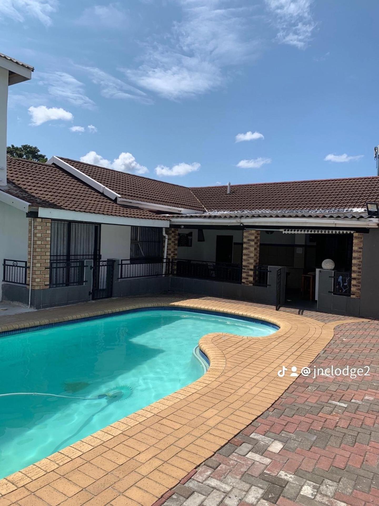 Jnc Lodge Richards Bay Exterior foto