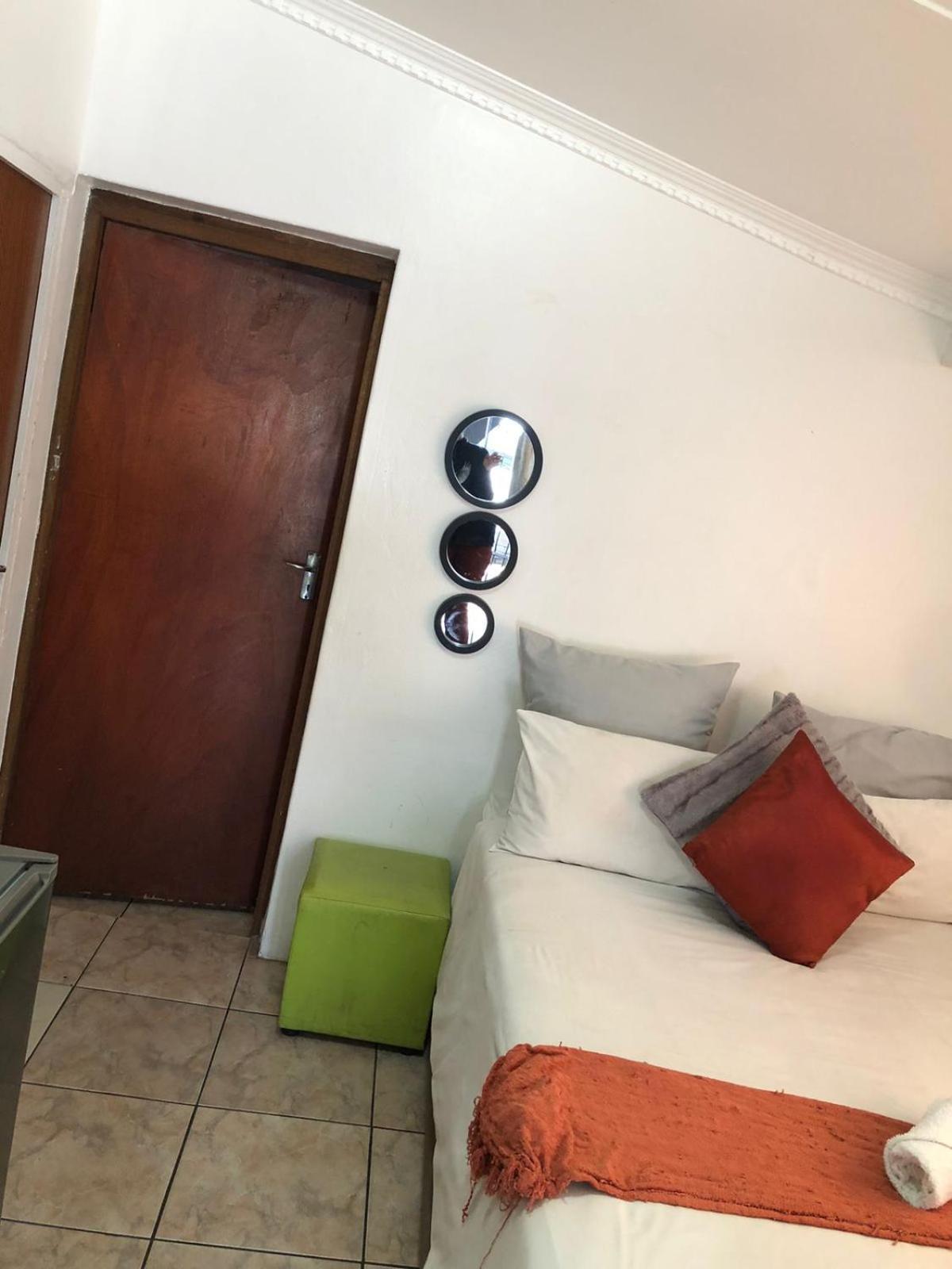Jnc Lodge Richards Bay Exterior foto